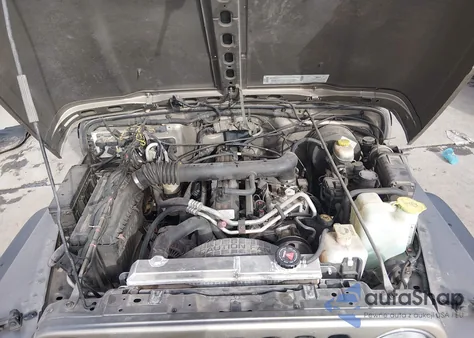 2002 Jeep Wrangler X z USA, uszkodzony, nr VIN 1J4FA39S32P775796